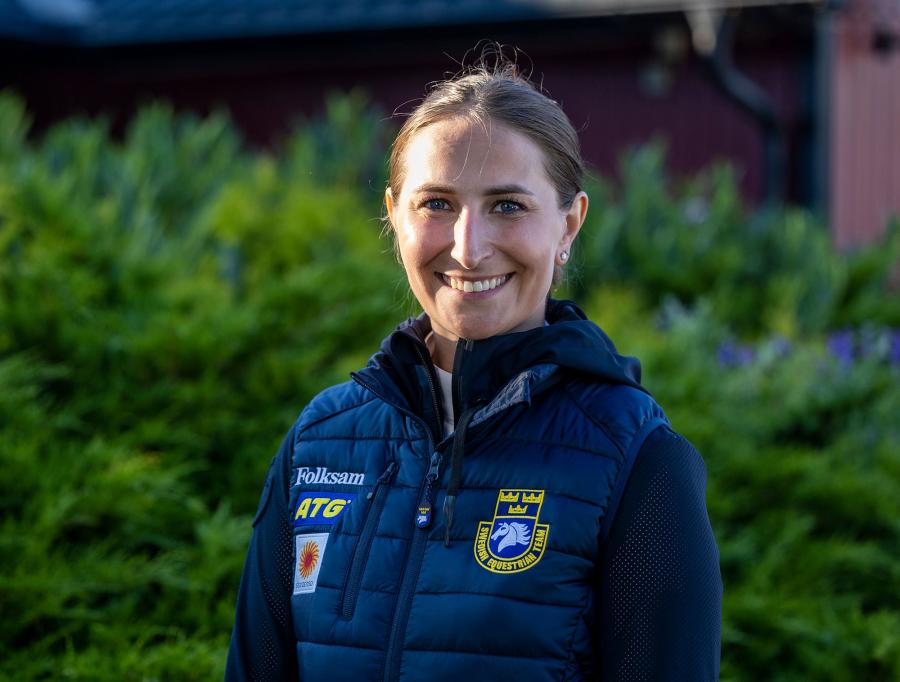 Wilma Hellström på pressträffen inför Nations Cup. Foto: Roland Thunholm