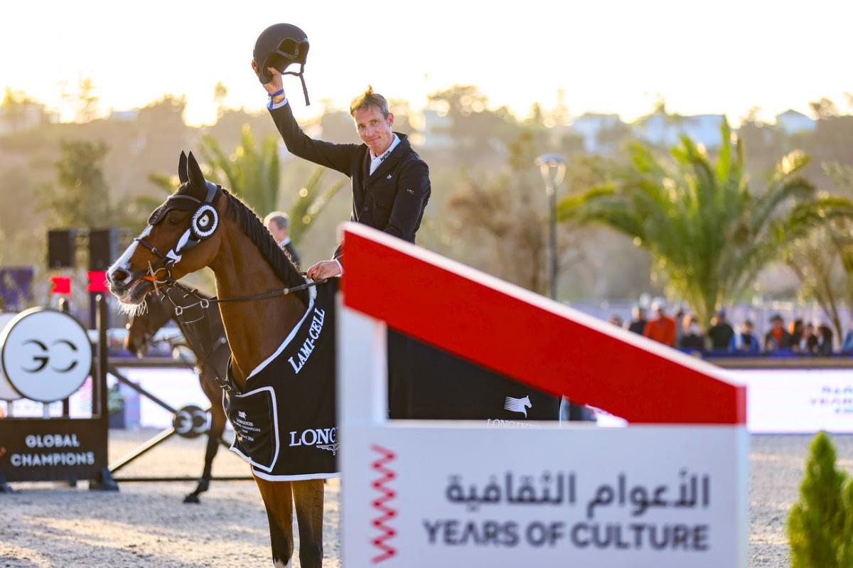 Henrik och Iliana under gårdagens prisutdelning. Foto: Longines Global Champions Tour