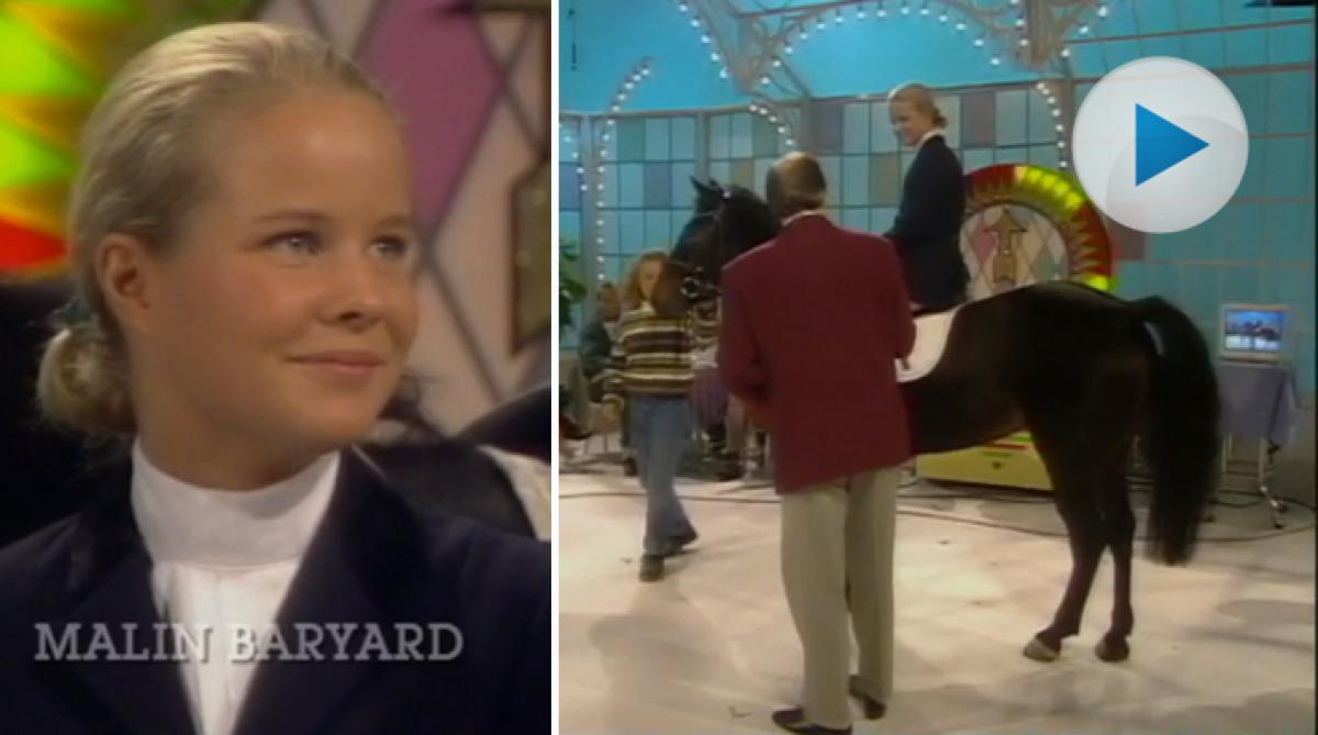 Nostalgi: En ung Malin Baryard rider in i SVT:s studio