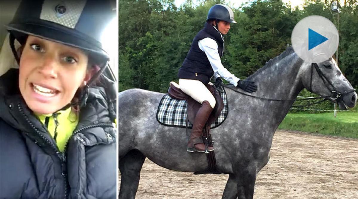 ”Arga ryttaren” Therese blev viral – förbannad på bilist