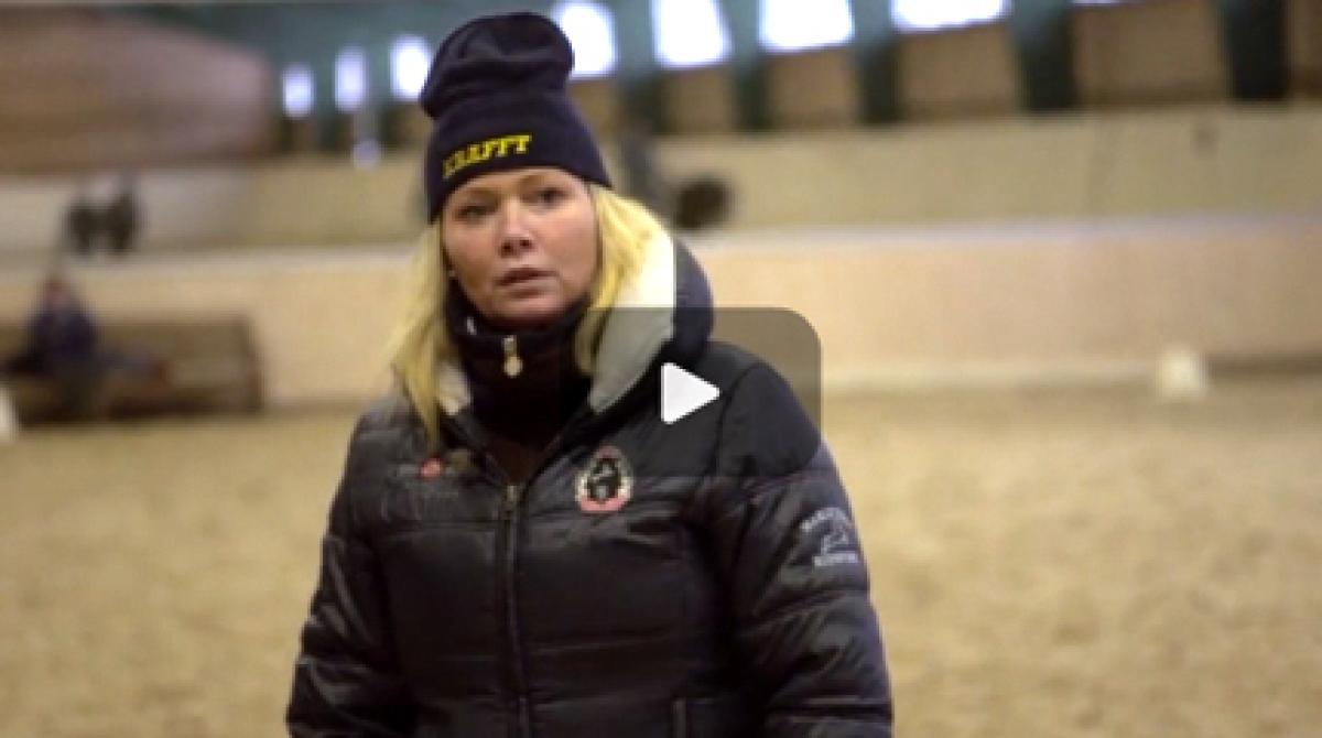 Förhandstitt: Charlottes tuffa samtal
