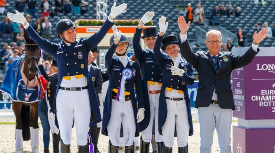 Vid EM i Rotterdam 2019 tog det svenska dressyrlandslaget brons. Arkivfoto: Tomas Holcbecher