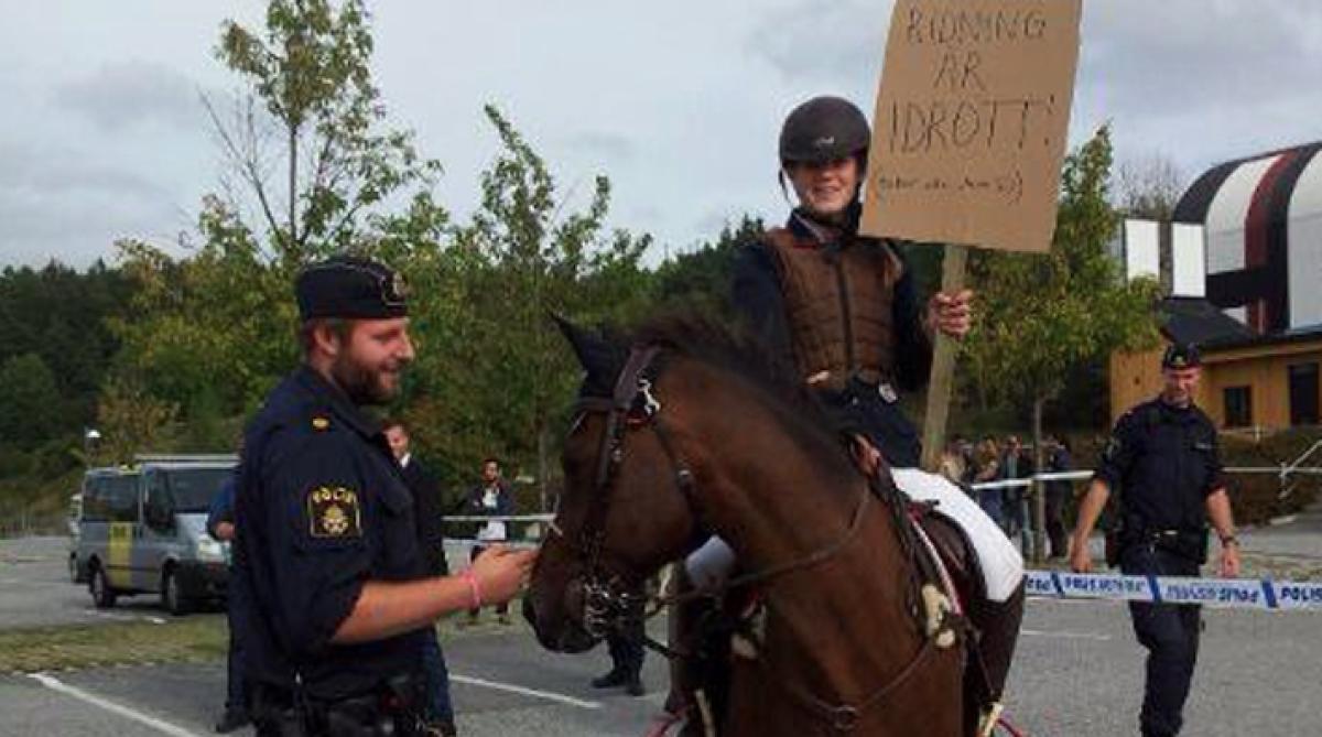 Manifestation till häst