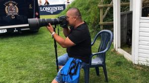 Tävlingsfotograf Christer Kristiansson är trött på att höra att hans tävlingsbilder är dyra. Här förklarar han fotografens arbete.