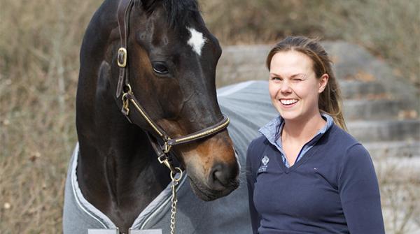I Hästskötarbloggen kommer Josefine Ander att blogga om sitt liv som tävlingsgroom åt Tinne Vilhelmson Silfvén. Häng med in bakom kulisserna!