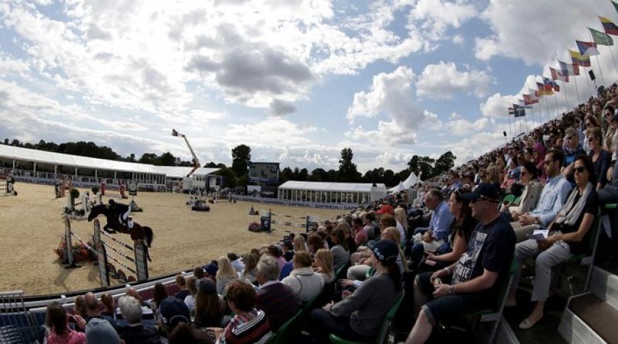 Restriktionerna i ridsporten tas bort