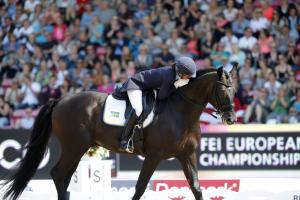 Minna Telde var grymt nöjd med Santana i dag.