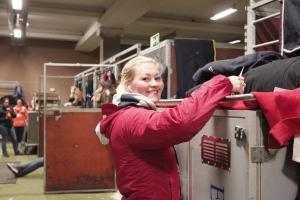 Emma Emanuelsson i antecknartagen.