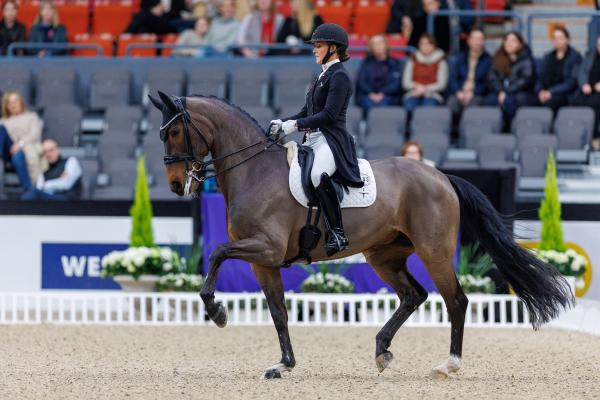 Cathrine Laudrup-Dufour och Mount St John Freestyle. Foto: Tomas Holcbecher 