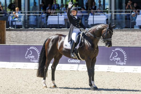 Isabell Werth och Wendy, sista halten i kürfinalen. Foto: Stefan Lafrentz