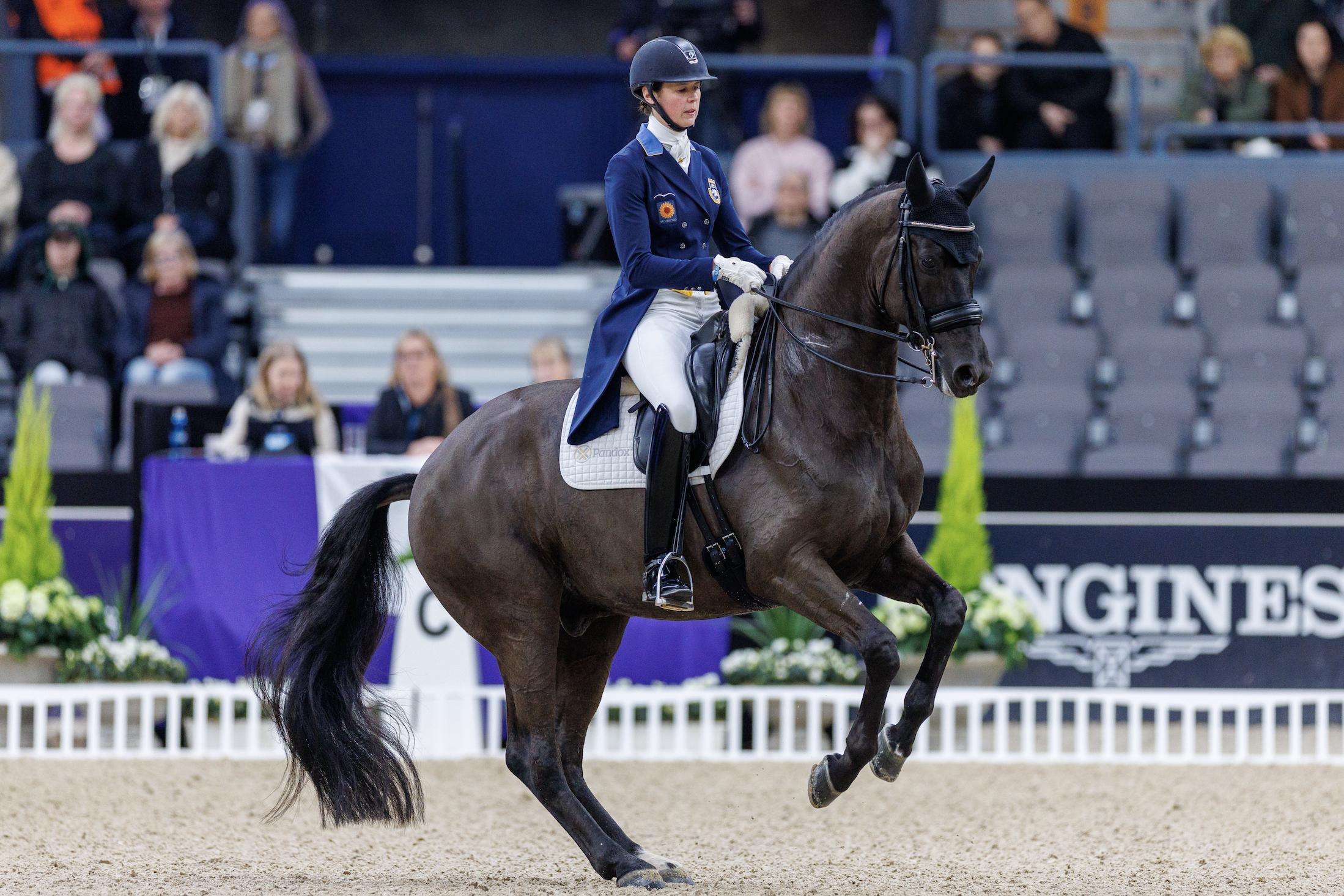 Mia von Essen och Invoice från världscupen i Göteborg. Foto: Tomas Holcbecher