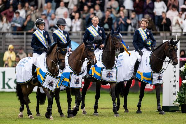Svenska vinnarlaget i Nations Cup under Falsterbo Horse Show. Foto: Petter Arvidson/Bildbyrån