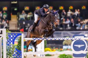Peder Fredricson och Alcapone des Carmille i Stuttgart 2024. Foto: Tomas Holcbecher