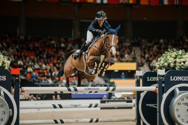 Oda Charlotte Lyngvaer och Carabella vd Neyen Z. Arkivfoto: Ida Lindemann
