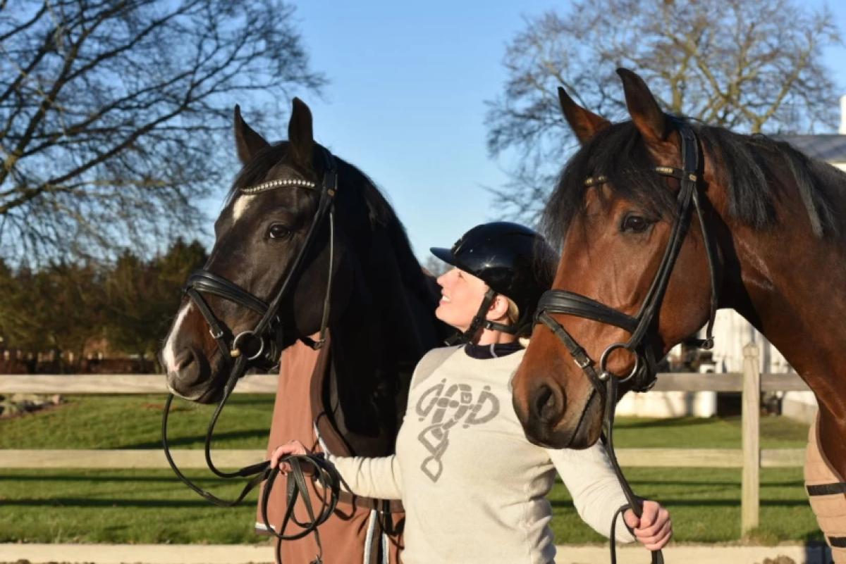 Danmark har infört sju poäng under ”Allmänt intryck” för att förbättra hästvälfärden i dressyr. På bilden syns domaren Christine Winther Prip. Foto: Privat