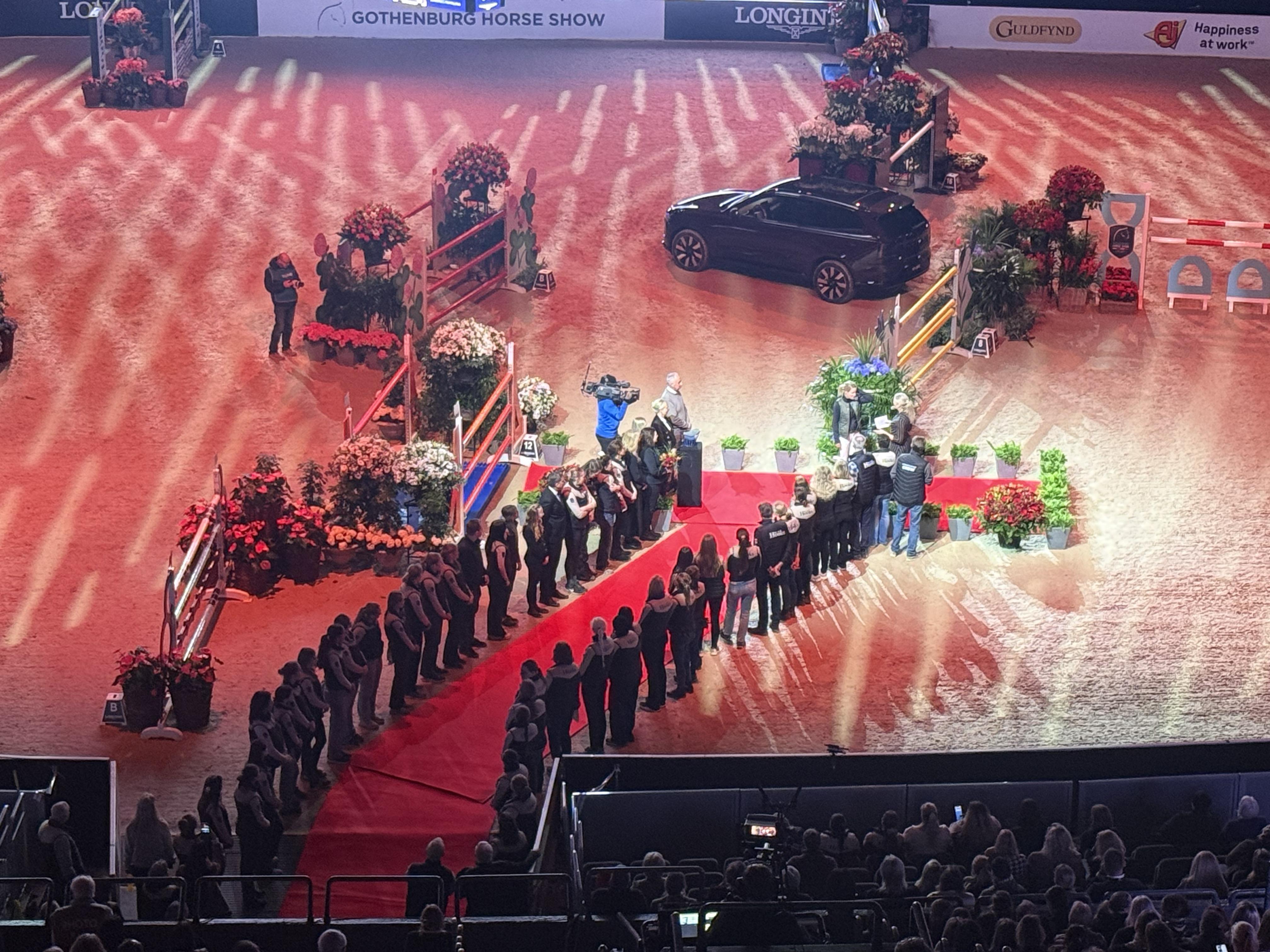 Malin Baryard Johnsson hyllas inför fullsatta läktare i Scandinavium