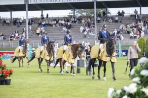 Förra årets vinnarlag – Jump Club ryttarförening. Pressfoto: Roland Thunholm