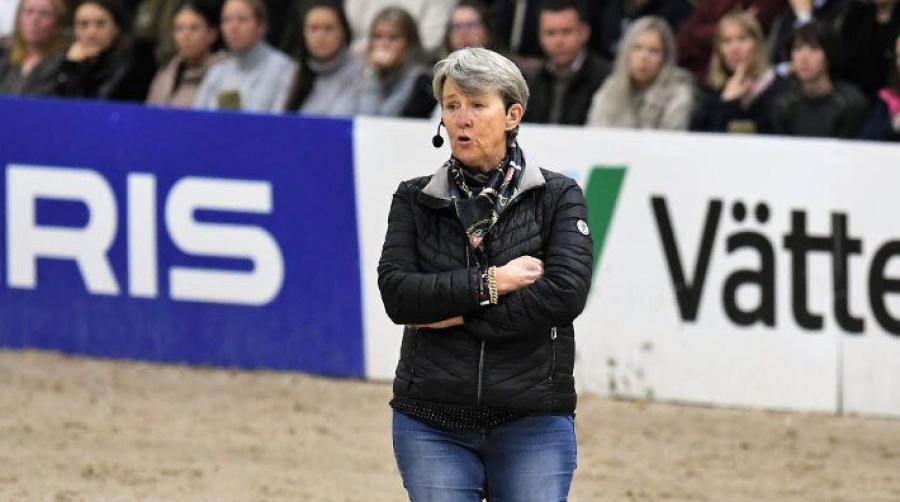 Kyra Kyrklund höll en clinic i Jönköping, där bland andra Peder Fredricson red. I januari håller hon ytterligare en unik clinic. Foto: Linnea Lindahl