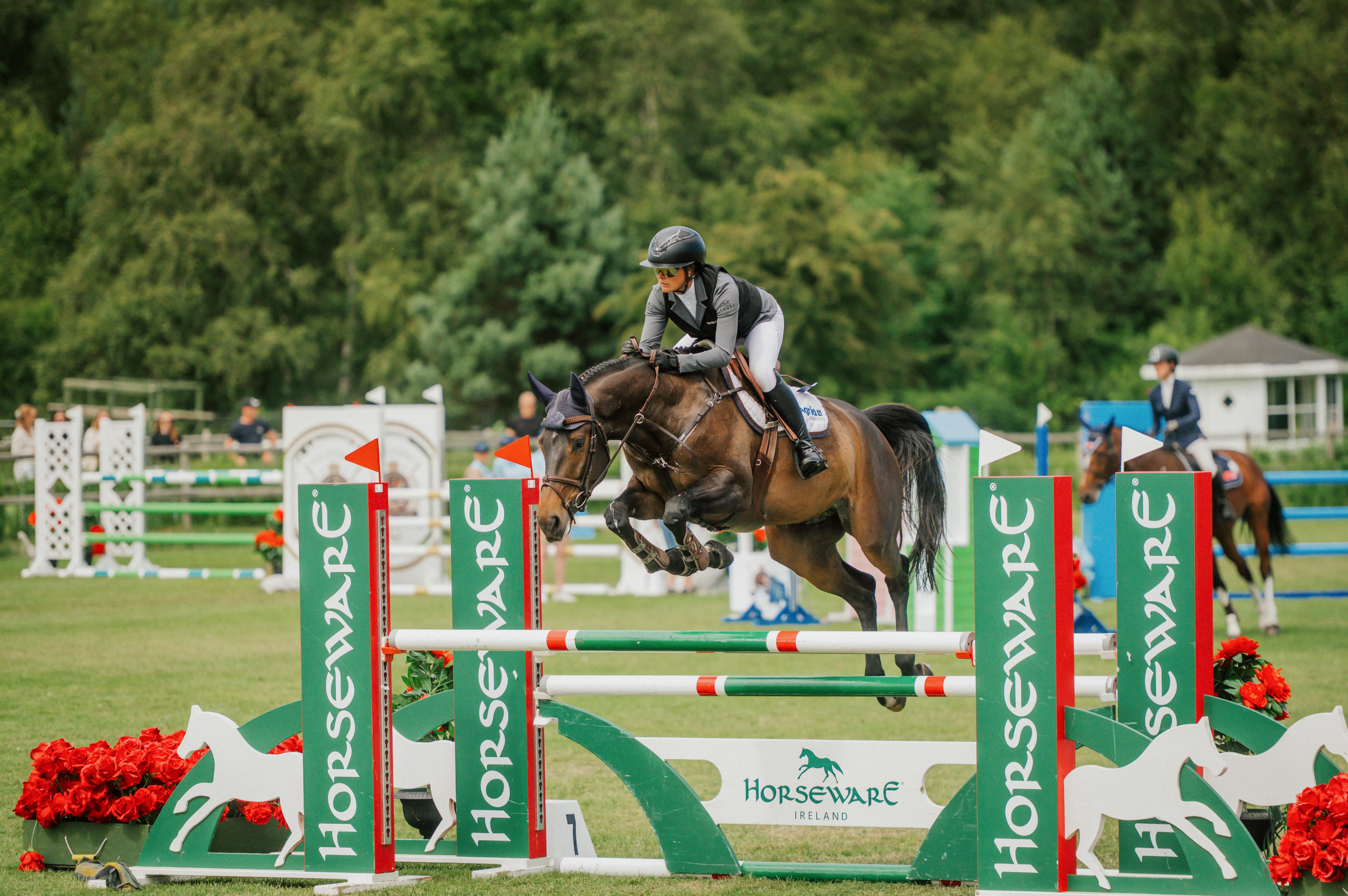 Nicole Holmén med Donna Vigo SN i femårsklassen 2025. Foto: Ida Lindemann