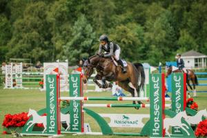 Nicole Holmén med Donna Vigo SN i femårsklassen 2025. Foto: Ida Lindemann