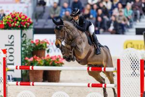 Linda Heed och Crack Blue i Scandinavium. Foto: Tomas Holcbecher