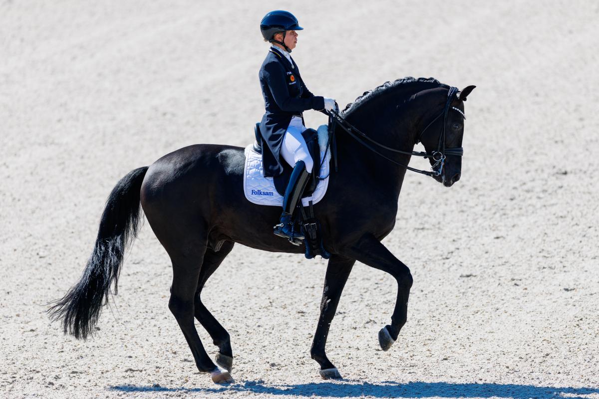 Therese Nilshagen och Navarro. Foto: Tomas Holcbecher