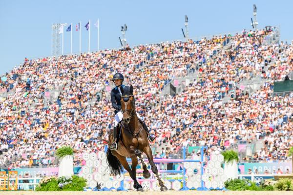 Frida Adersén och Box Leo sista dagen under OS i Paris 2024. Foto: VEGARD GRØTT/Bildbyrån