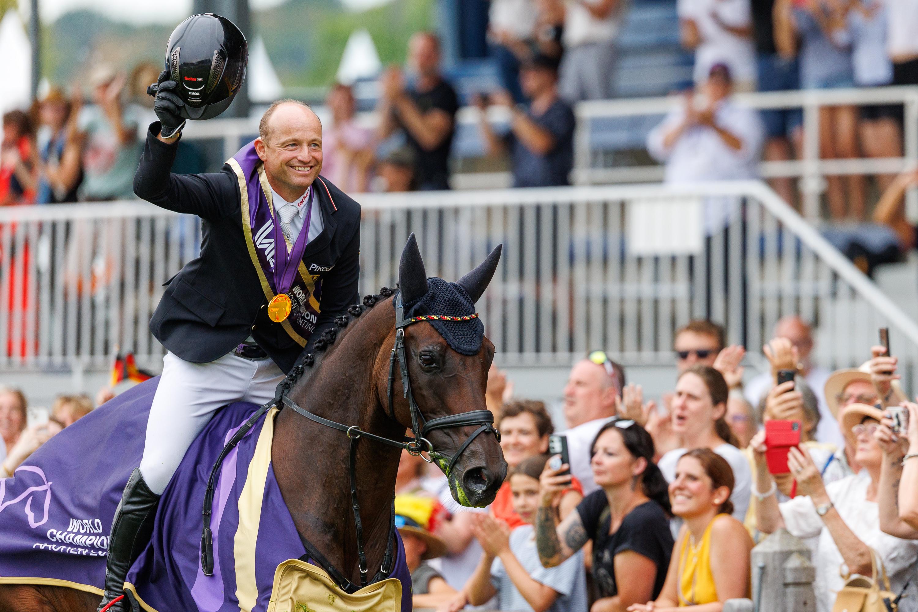 Michael Jung tog individuellt VM-guld i fälttävlan. Foto: TOmas Holcbecher