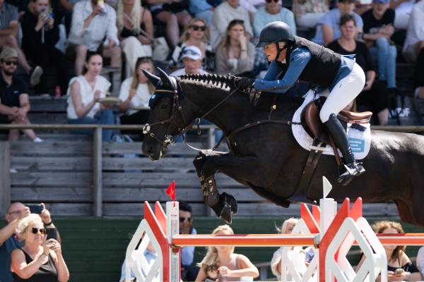 Emma Emanuelsson och Dia Dina. Fotot är tagit ur annat sammanhang. Foto: Bildbyrån/Avdo Bilkanovic