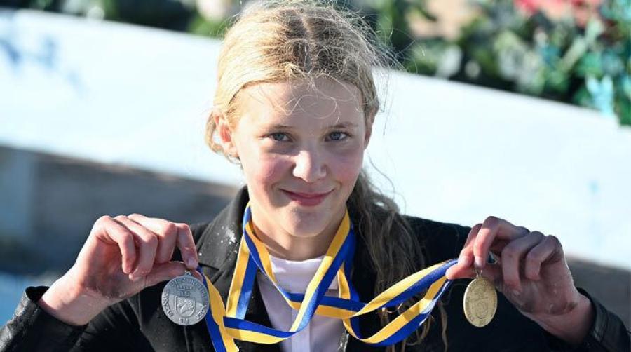 Victoria med två medaljer.
