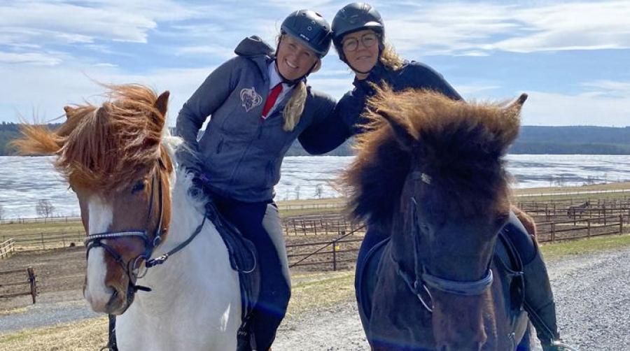 Frida Lindström och Anna Andersson. Foto: Wången