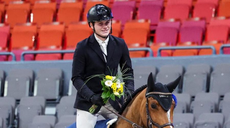 Dennis Johansson och stoet Ada Race (sto f. 2018 e. Magic Park u. Akvileja ue. Cortez, uppf/äg. Mary Johansson) vann femårsfinalen i SWB Trophy i Scandinavium 2023. Foto: Pernilla Hägg