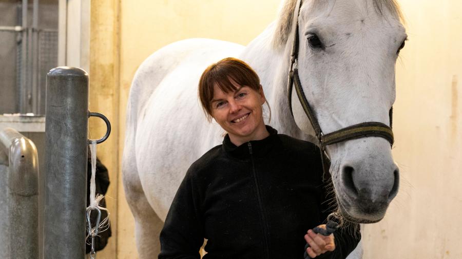 »En osteopat återställer ledens rörelse«